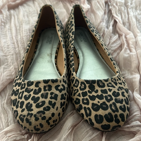 Dominque Nichole size 12(fits like 11.5) leopard print - Picture 4 of 7